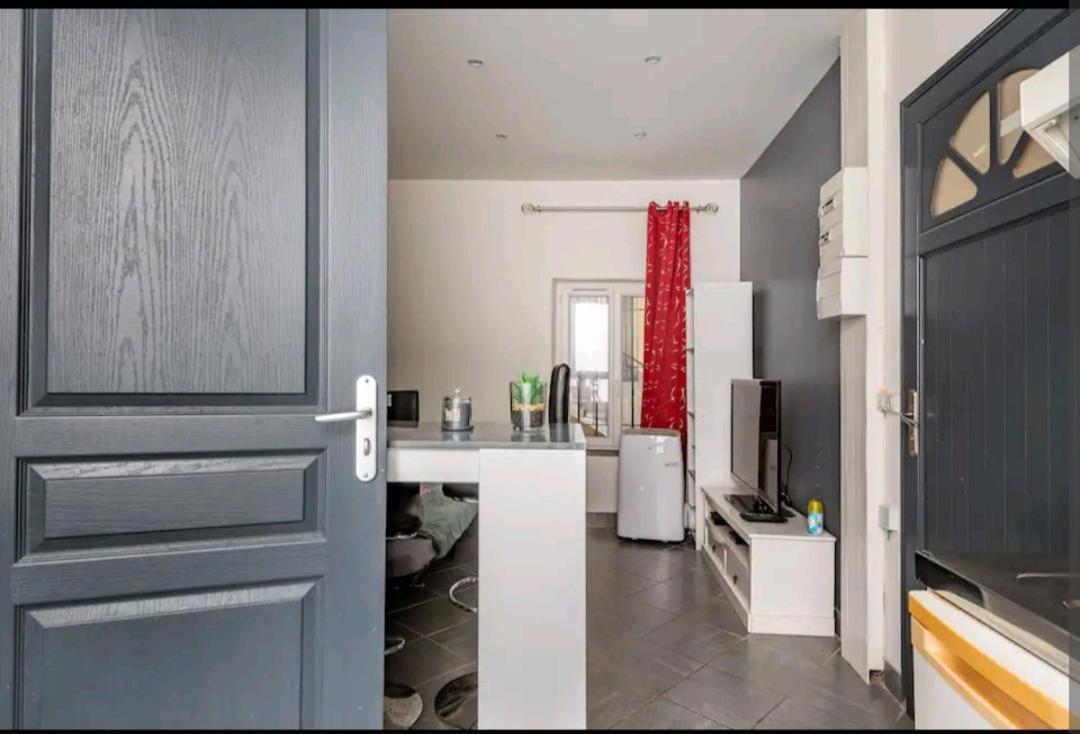 Apartament Studio Montelimar Cosy, Calme, Netflix +Wifi Zewnętrze zdjęcie